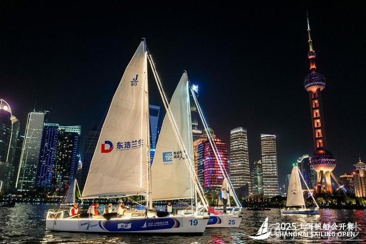滴水湖上圆满结束：上海帆船公开赛完美落幕